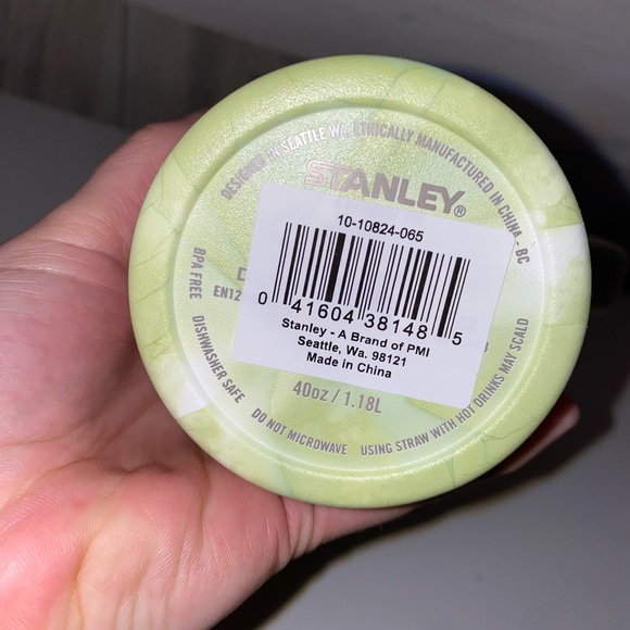 NWT Stanley Citron Tie Dye Target Exclusive Tumbler
40oz
Stainless steel - Picture 2 of 2